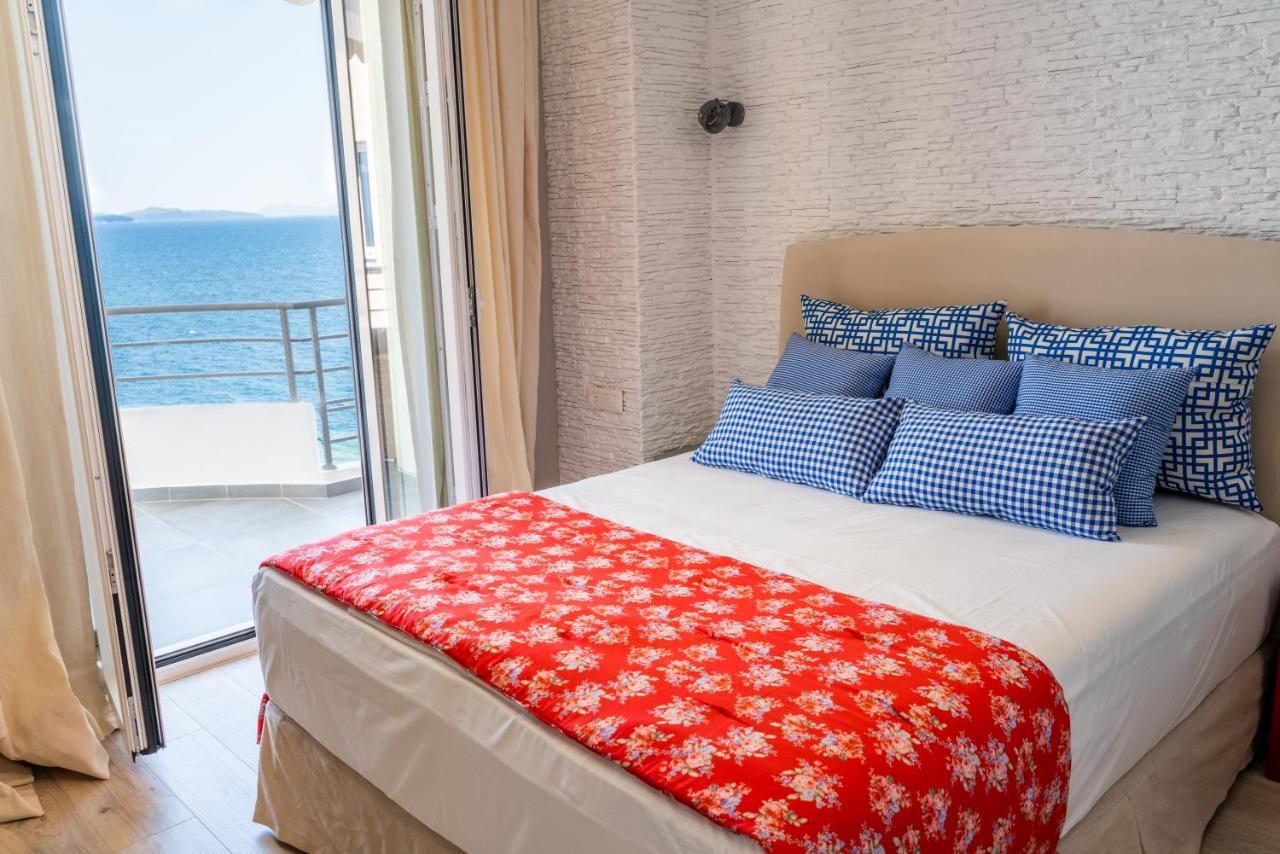 Limani Luxury Apartments Beachfront Σαράντα Εξωτερικό φωτογραφία