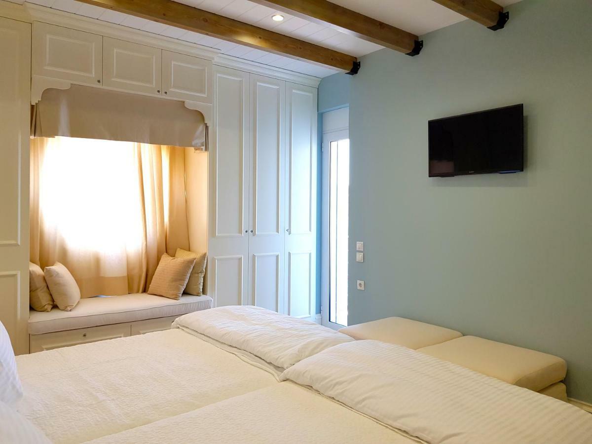 Limani Luxury Apartments Beachfront Σαράντα Εξωτερικό φωτογραφία