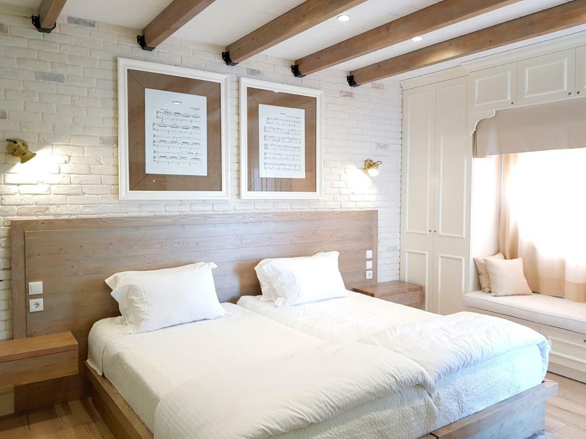 Limani Luxury Apartments Beachfront Σαράντα Εξωτερικό φωτογραφία